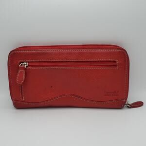 Tignanello Red Pebbled Leather Wallet Read Description
